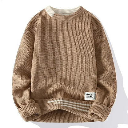 Lässiger Rundhalspullover für Herren in modernem Design