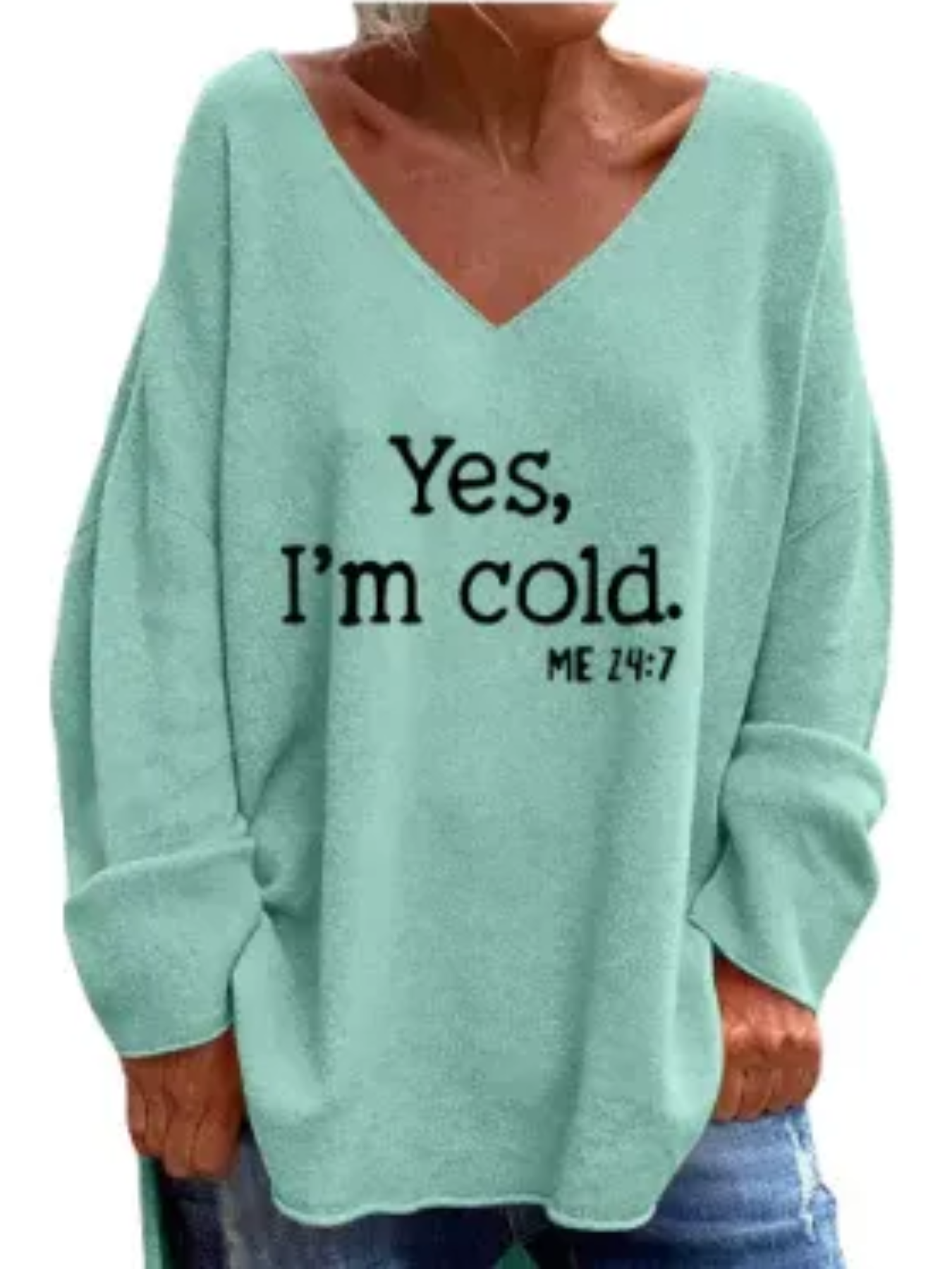 Lässiger Statement-Pullover für Damen mit modernem Aufdruck, ideal für einen stilvollen und bequemen Alltagslook.