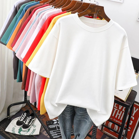  Lässiges Damen-T-Shirt in Übergröße mit lockerer Passform, ideal für entspannte Alltags-Outfits und maximalen Komfort.

