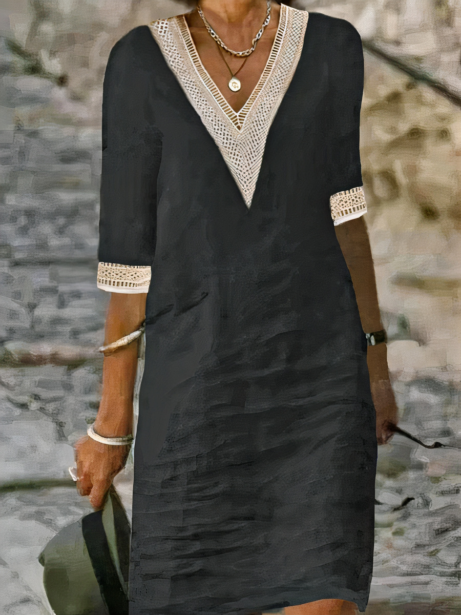  Lässiges Sommerkleid für Damen mit V-Ausschnitt und Spitzenakzent – bequem und stilvoll für warme Tage.