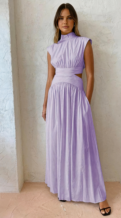 Langes Vintage-Kleid für Damen in elegantem Design, ideal für feierliche Anlässe und stilvolle Auftritte.

