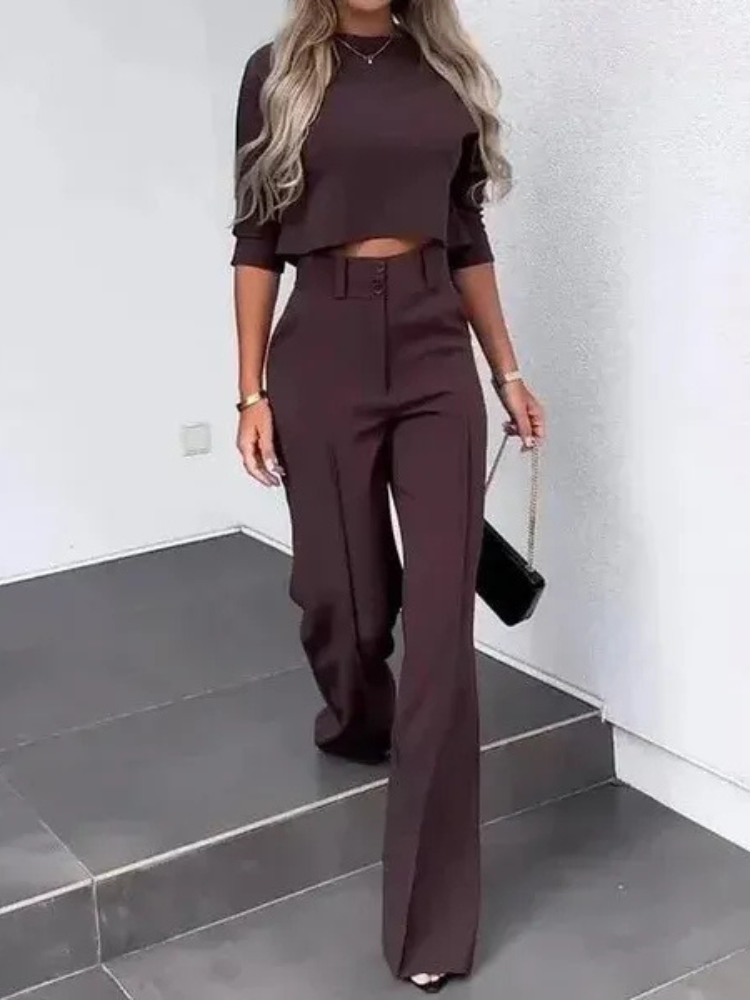 Modernes Oberteil-Set für Frauen in Kurzform mit trendigem Schnitt und stilvollem Look