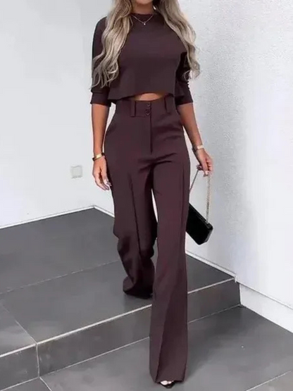 Modernes Oberteil-Set für Frauen in Kurzform mit trendigem Schnitt und stilvollem Look