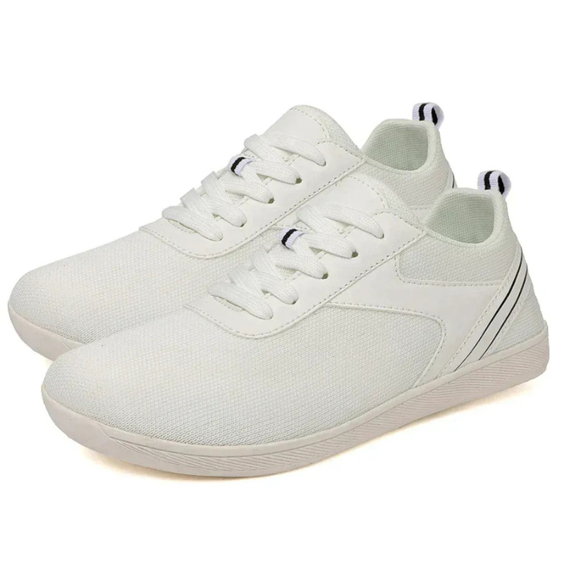 Modische bequeme Herren-Turnschuhe in modernem Design für Alltag und Freizeit.

