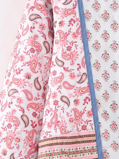 Modische Wendejacke für Damen, stilvoll und vielseitig für Alltag und Freizeit.