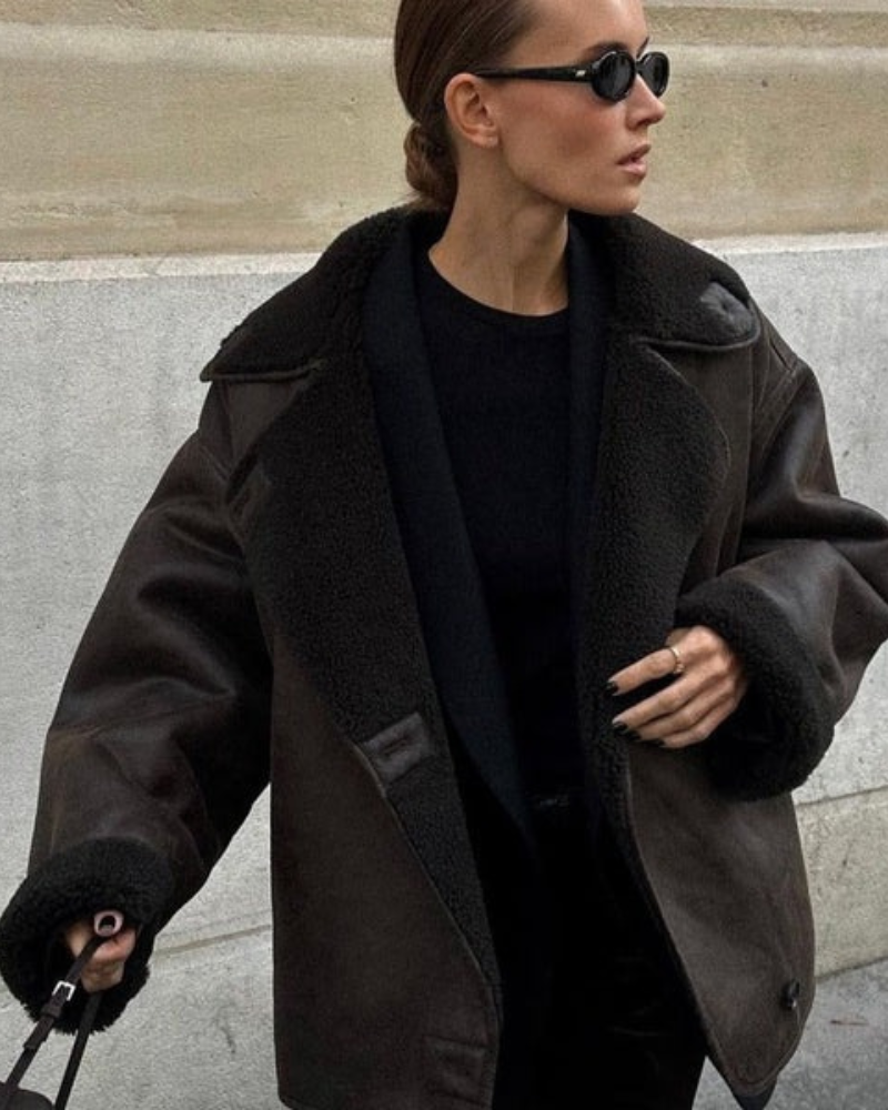 Modische Winterjacke für Damen in modernem Design für kalte Tage