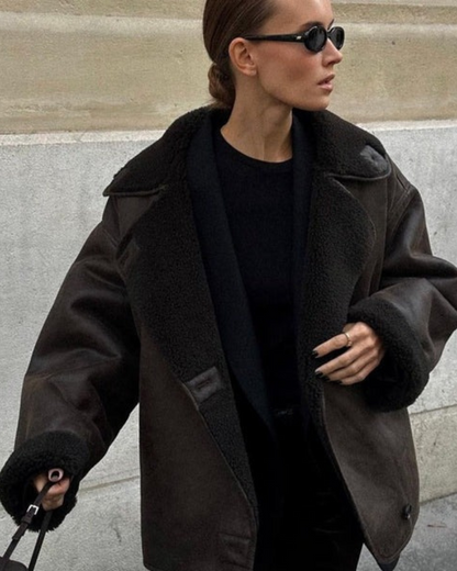 Modische Winterjacke für Damen in modernem Design für kalte Tage