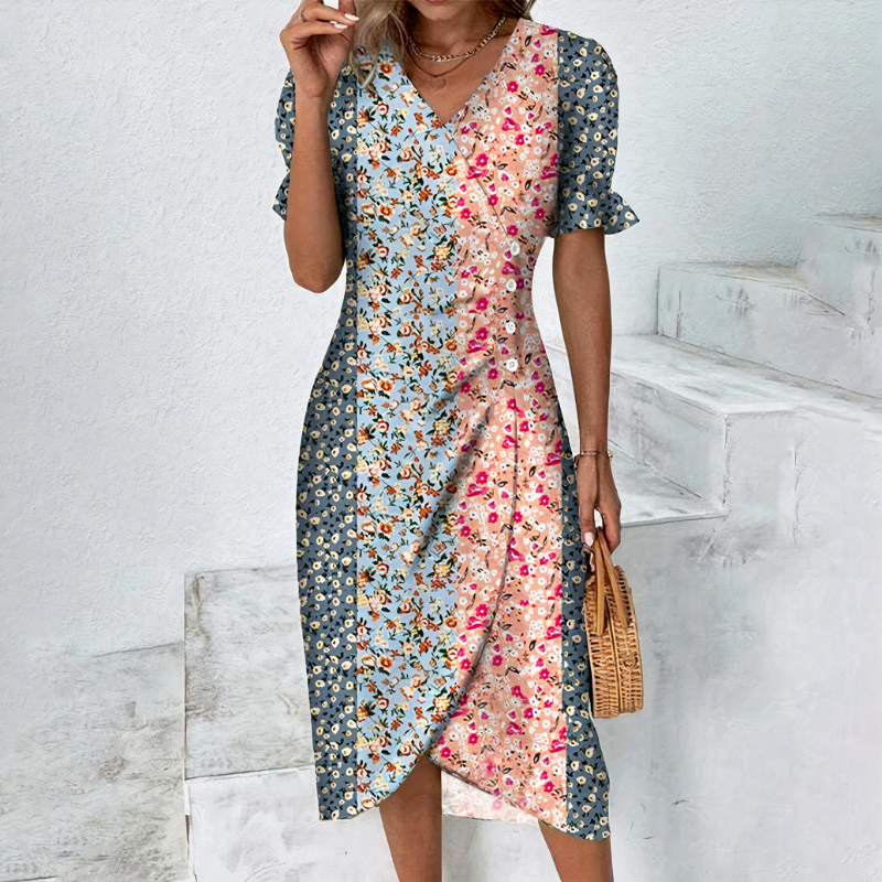 Schönes lässiges Sommerkleid für Damen in lockerem, sommerlichem Design