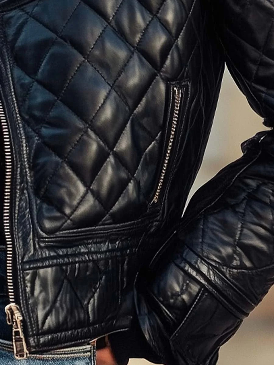 Schwarze Steppjacke für Damen für angenehme Wärme und stilvollen Look an kühlen Tagen