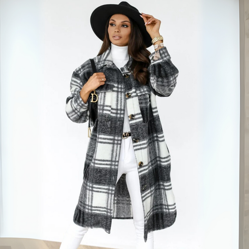 Stilvoller karierter Mantel für Damen im klassischen Muster mit elegantem Design