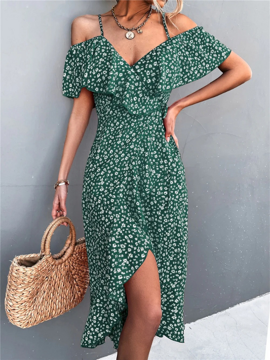 Stilvolles geblümtes Sommerkleid für Damen, perfekt für warme Tage und vielseitige Outfits.

