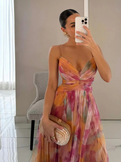 Stilvolles langes Abendkleid für Damen, ideal für festliche Anlässe und elegante Abende.


