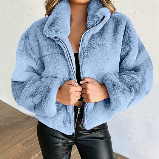 Trendige Softjacke für Damen in modernem Design mit hohem Komfort