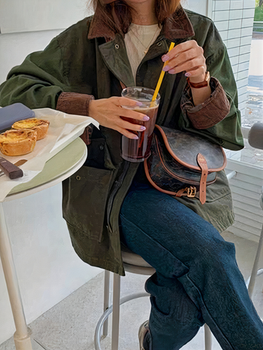 Trendige Vintage-Jacke für Damen in stilvollem Design