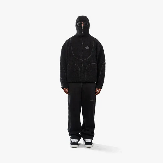 Trendiger moderner Herren-Kapuzenpullover im sportlich-urbanen Design
