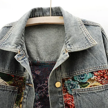 Stilvolle Vintage-Blumenjacke für Damen mit elegantem und femininem Design