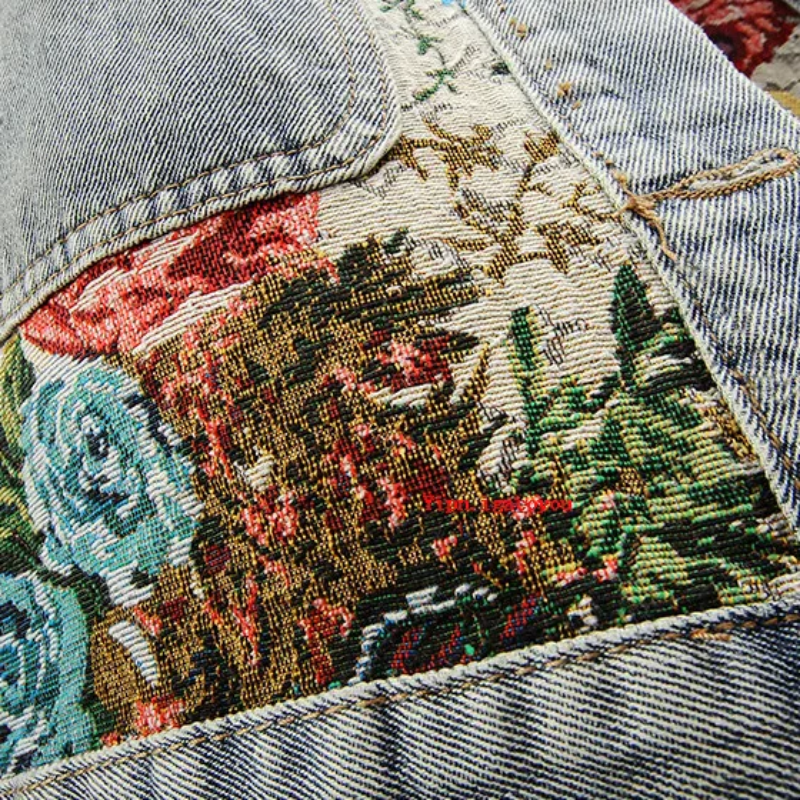 Stilvolle Vintage-Blumenjacke für Damen mit elegantem und femininem Design