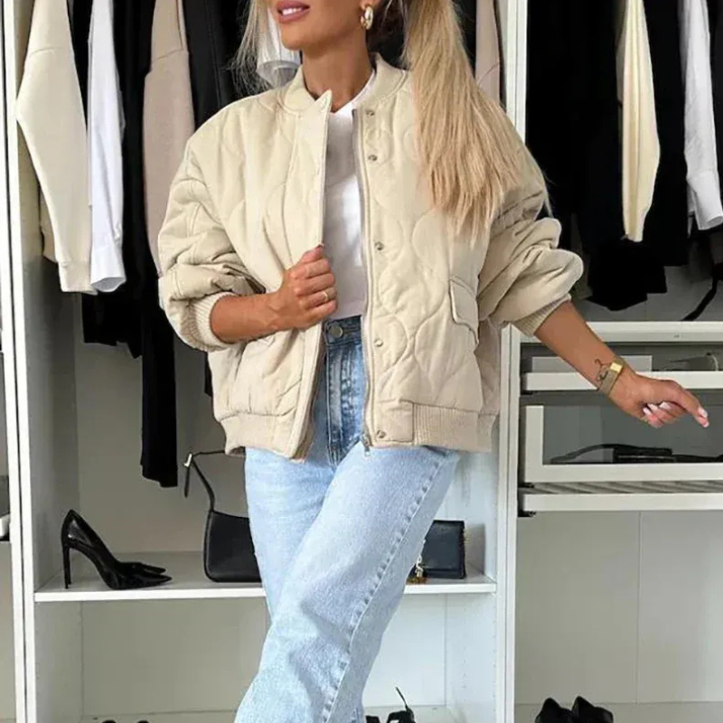 Warme und trendige Jacke für Damen für kühle Tage