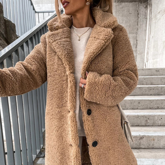 Warmer Plüschmantel für Damen für stilvolle Wintertage