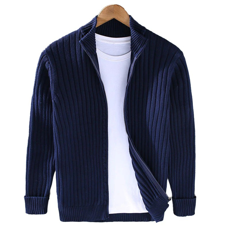 Warmer Strickcardigan für Herren in zeitlosem Design für Alltag und Freizeit.