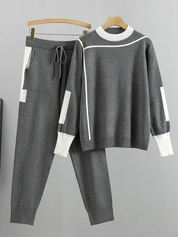Warmes Herbst-Lounge-Set für Damen in modernem Look