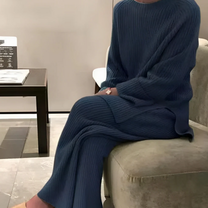 Damen Loungewear-Set in Oversize, warm und bequem für entspannte Tage.