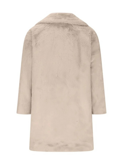 Weicher Wintermantel für Damen in elegantem Design